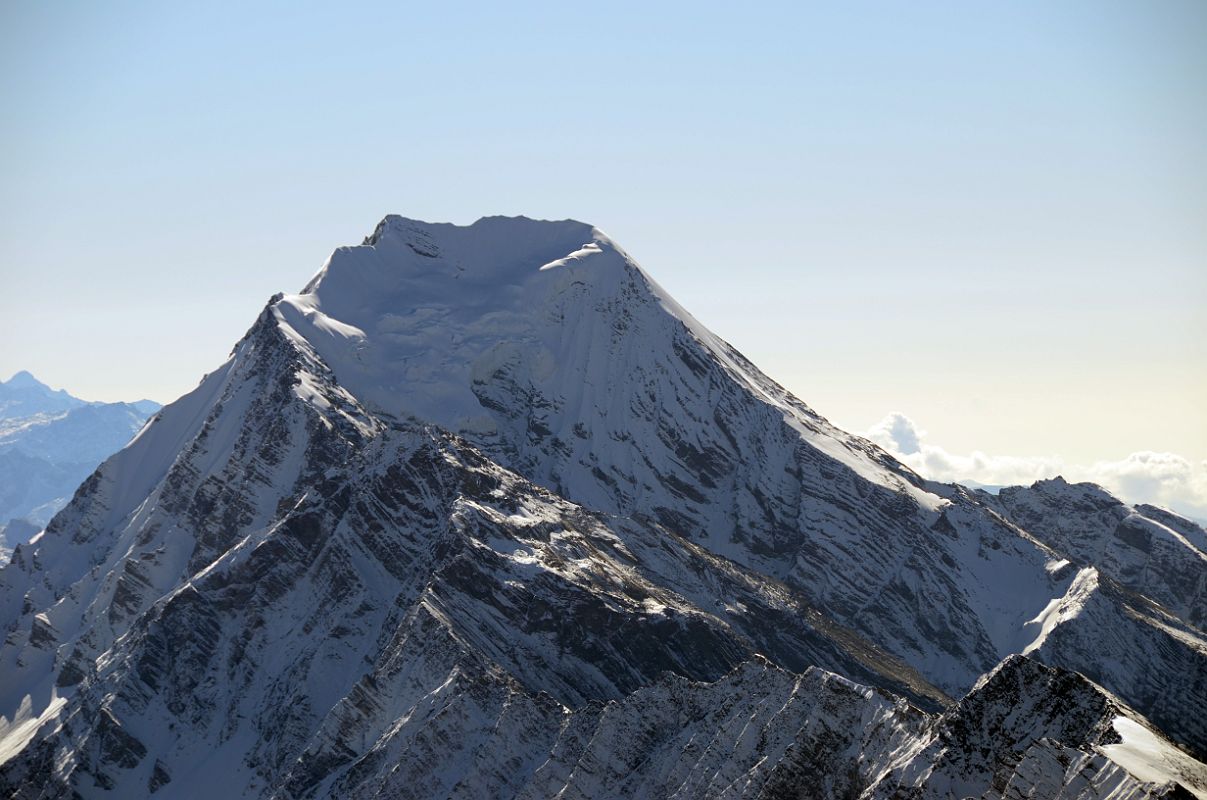 07 Pisang Peak Close Up From Chulu Far East Summit Panorama 